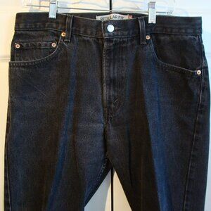 Men's Levi's Jeans 34x32, Regular 505 Fit, Black. Broken in and well-maintained.